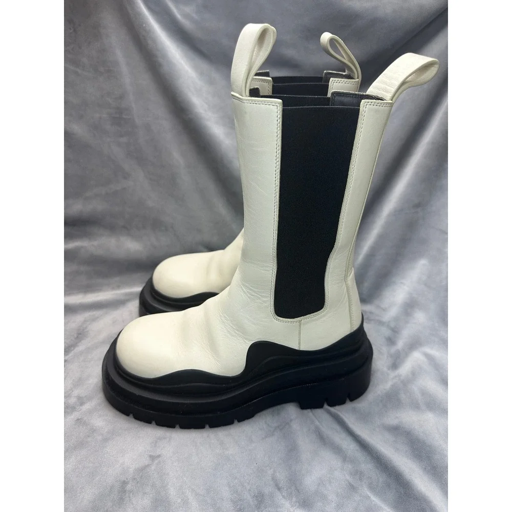 Bottega Veneta Tire‎ Lug Chelsea Boot in Sea Salt Black Italy Size EU 34